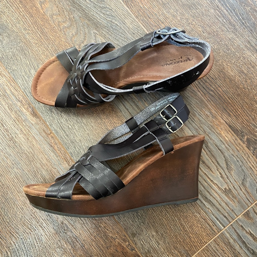 Arizona black wedge sandals